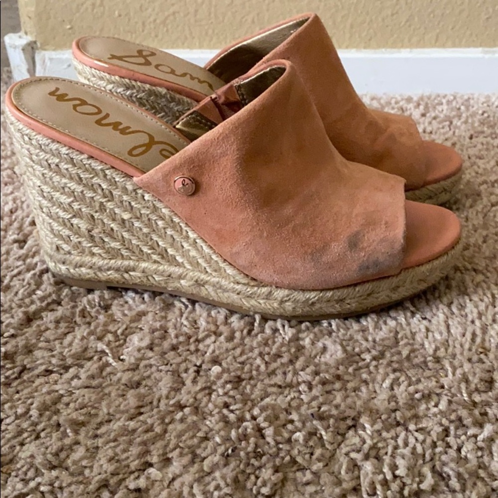 Sandals - Picture 3 of 4